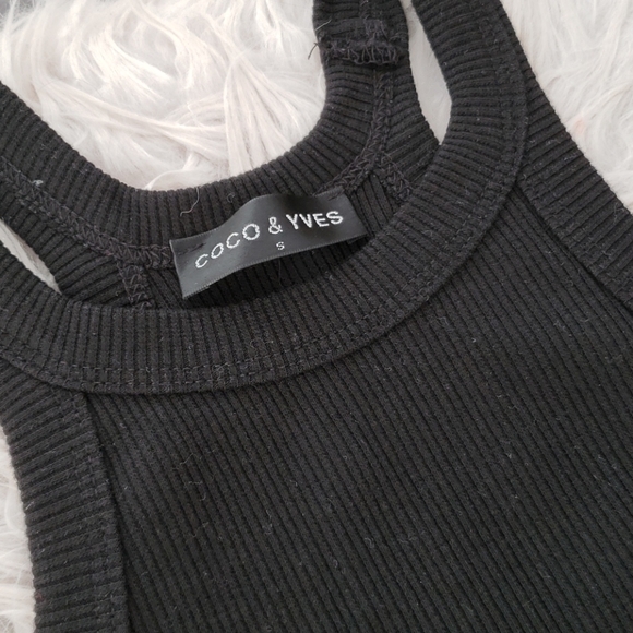 Coco & Yves Halter Cropped Top - Picture 2 of 2